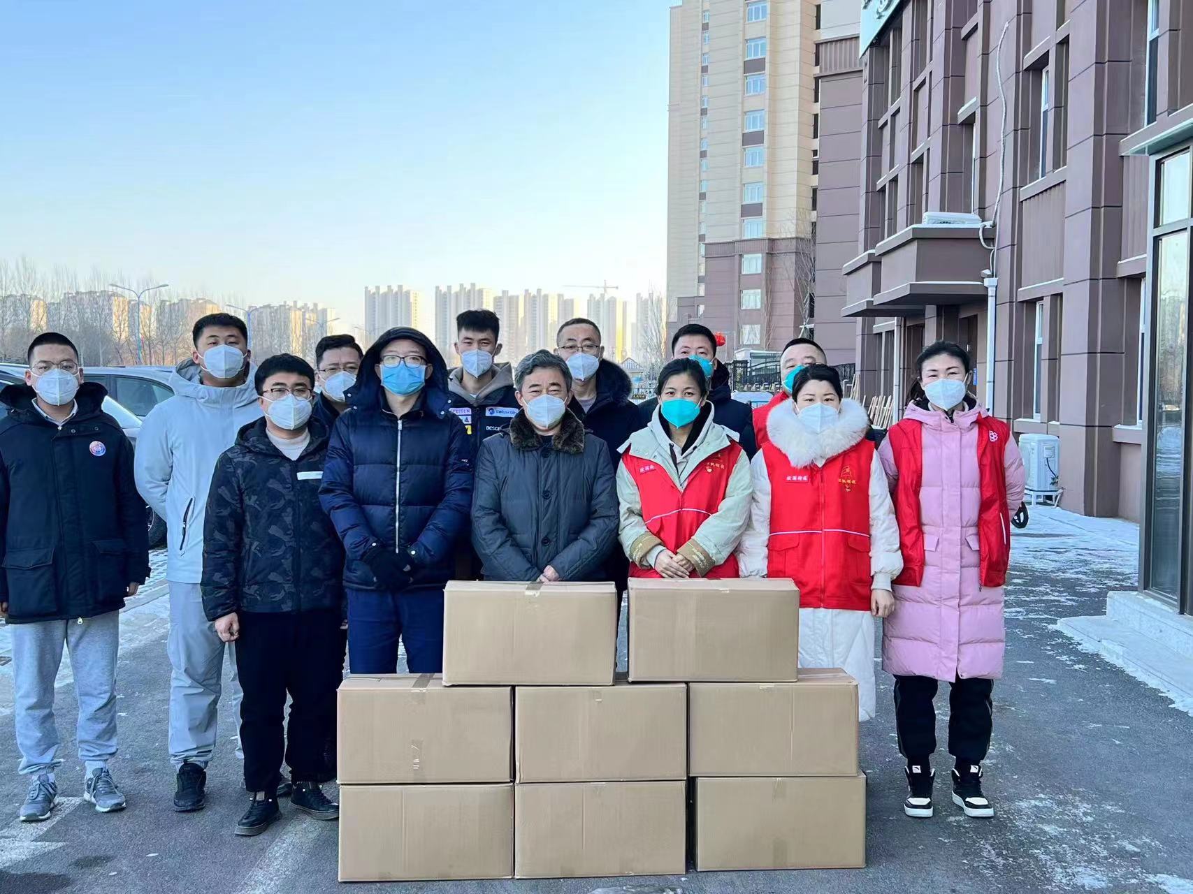 2023年1月3日向临水社区赠送蔬菜包